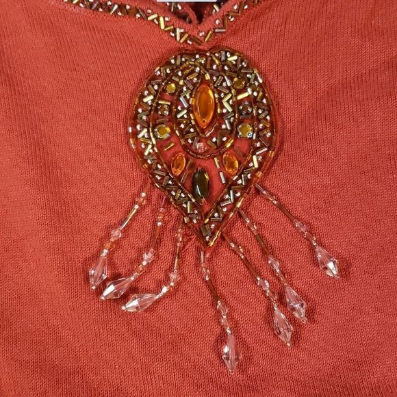 Bob Mackie Wearable Art Cut Out Neckline Necklace Look Beaded Rust Sweater Large - Picture 8 of 9